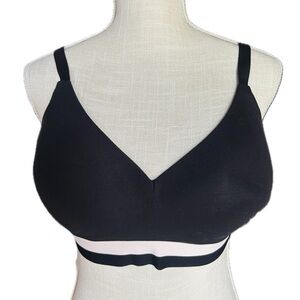 Hanes Wireless T-Shirt Bra